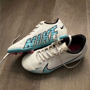 Nike White and Teal Athletic Shoes